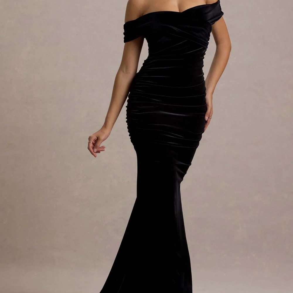 APOLLINE Evening dress velvet